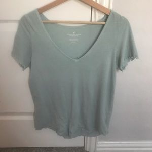 American Eagle Lettuce Cut V Neck